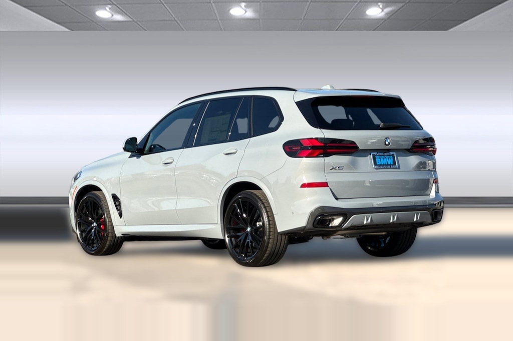 New 2026 BMW X5 xDrive40i SUV