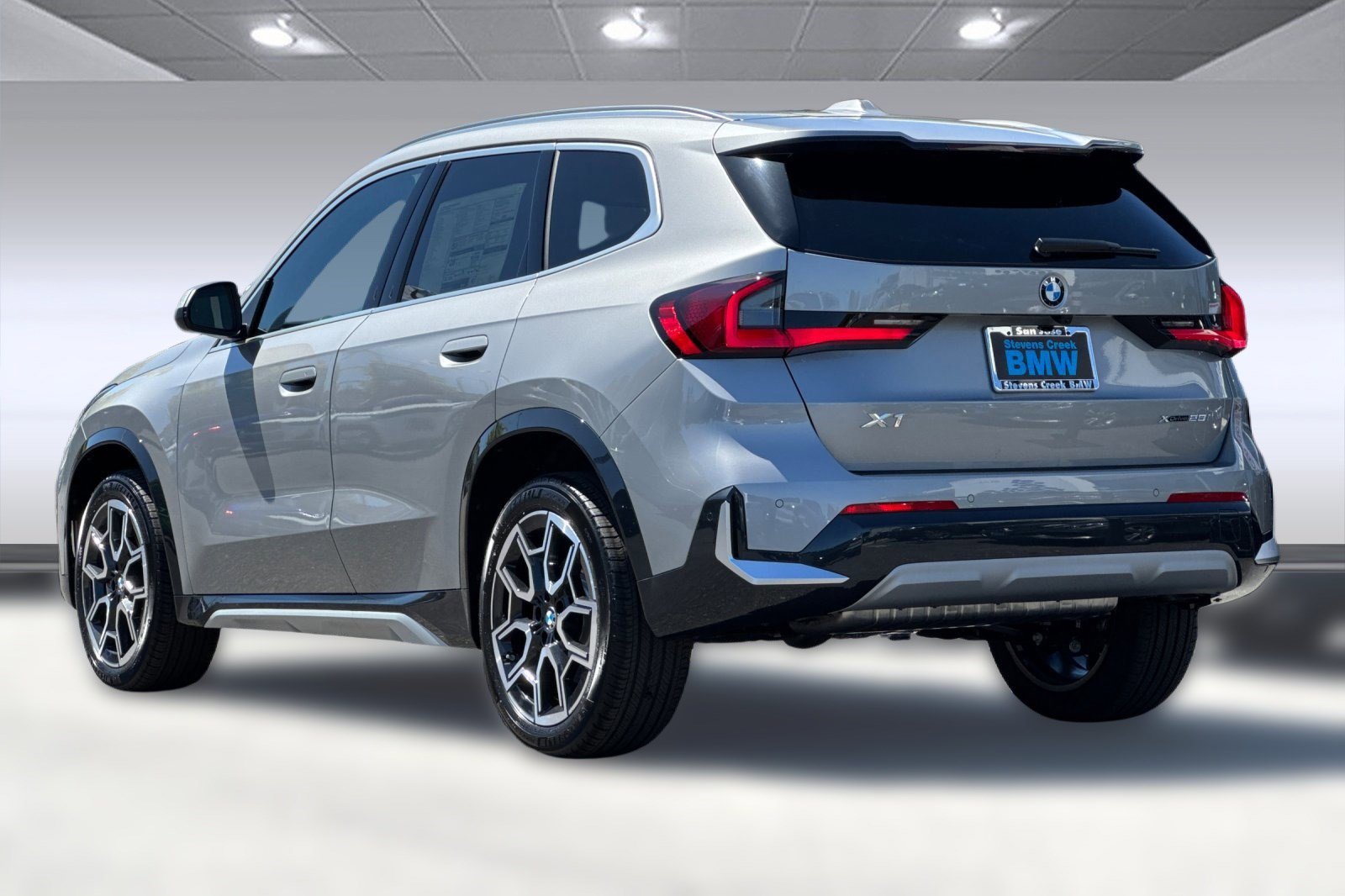 2025 Bmw X1 XDrive28i photo 3