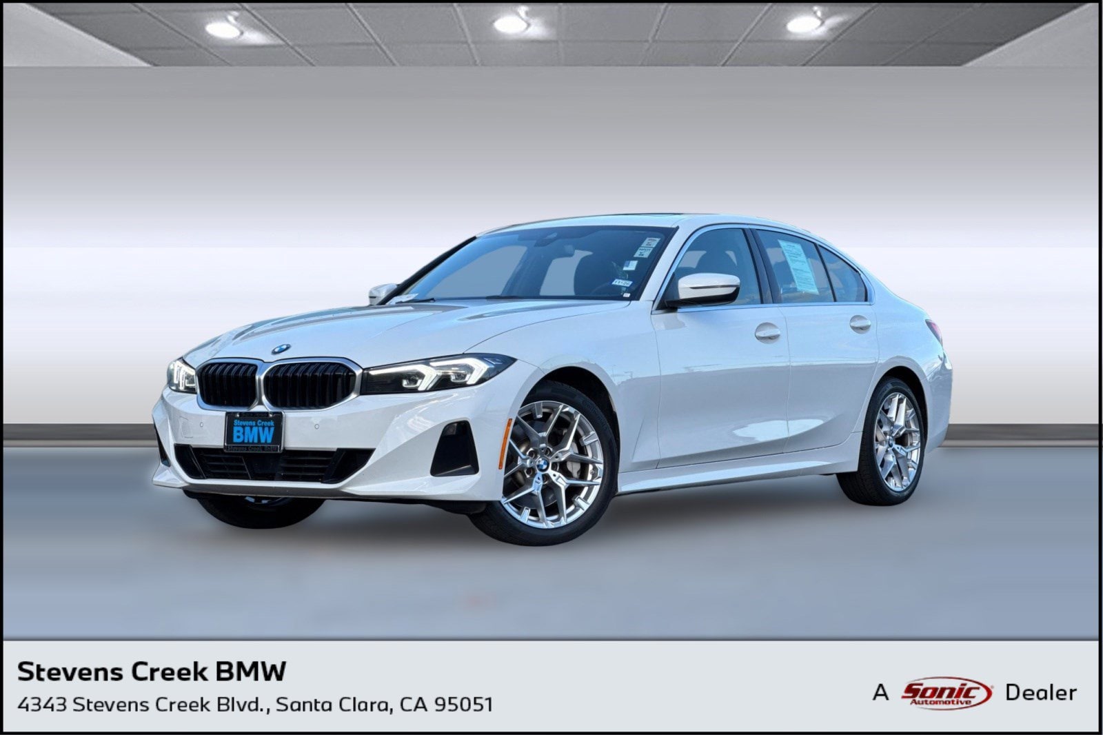 2025 BMW 3 Series 330i's photo