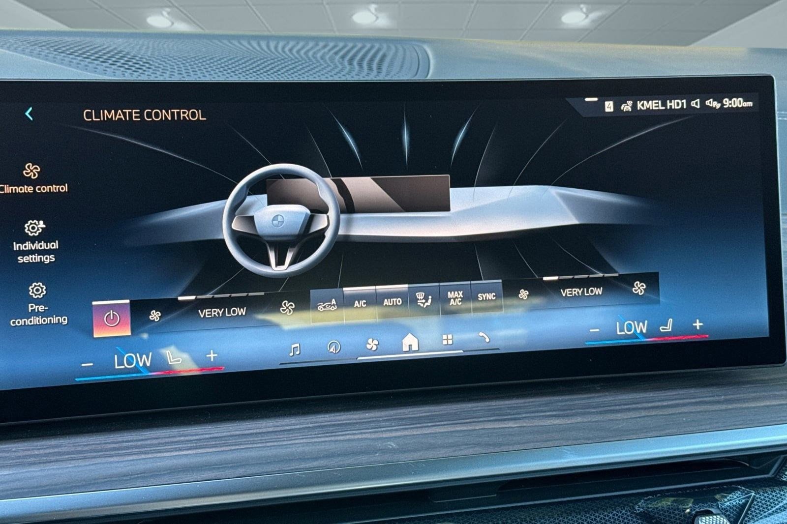 2026 BMW X5 50e - Photo 25