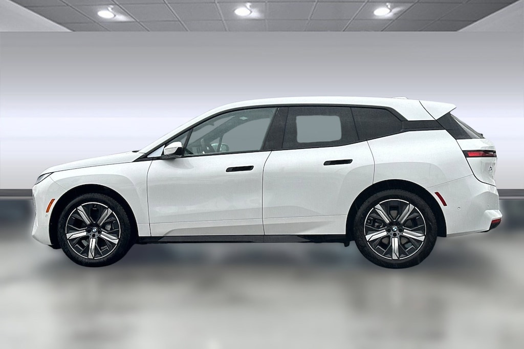 New 2026 BMW iX xDrive45 SUV
