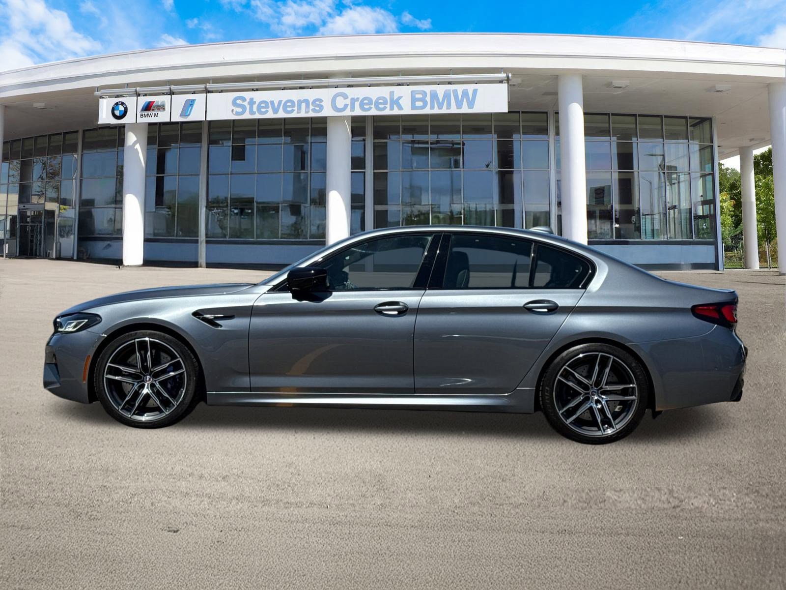 2022 Bmw M5 5 Sedan photo 2