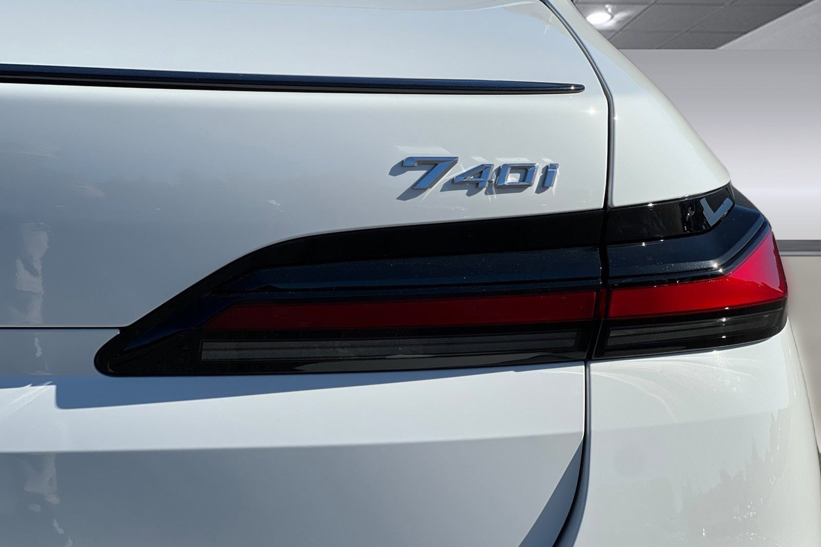 2025 BMW 7 Series 740i - Photo 12