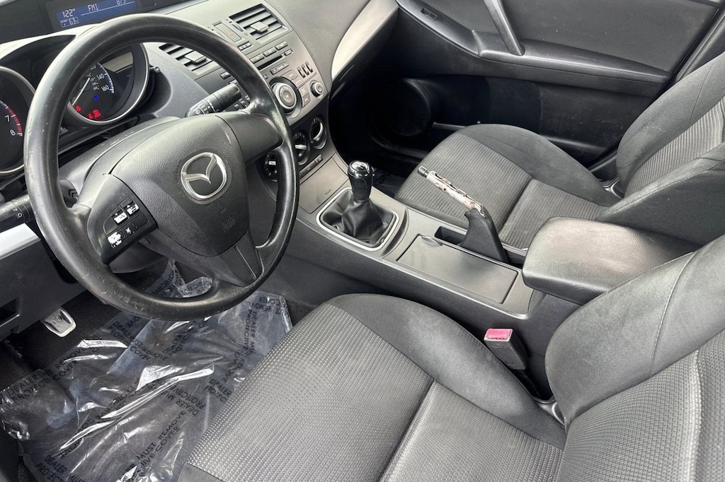 Used 2013 Mazda Mazda3 i SV Sedan