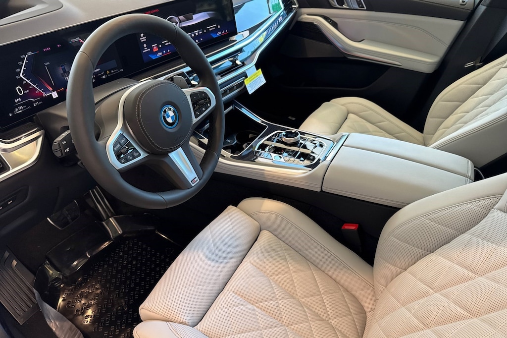 New 2026 BMW X5 PHEV xDrive50e SUV