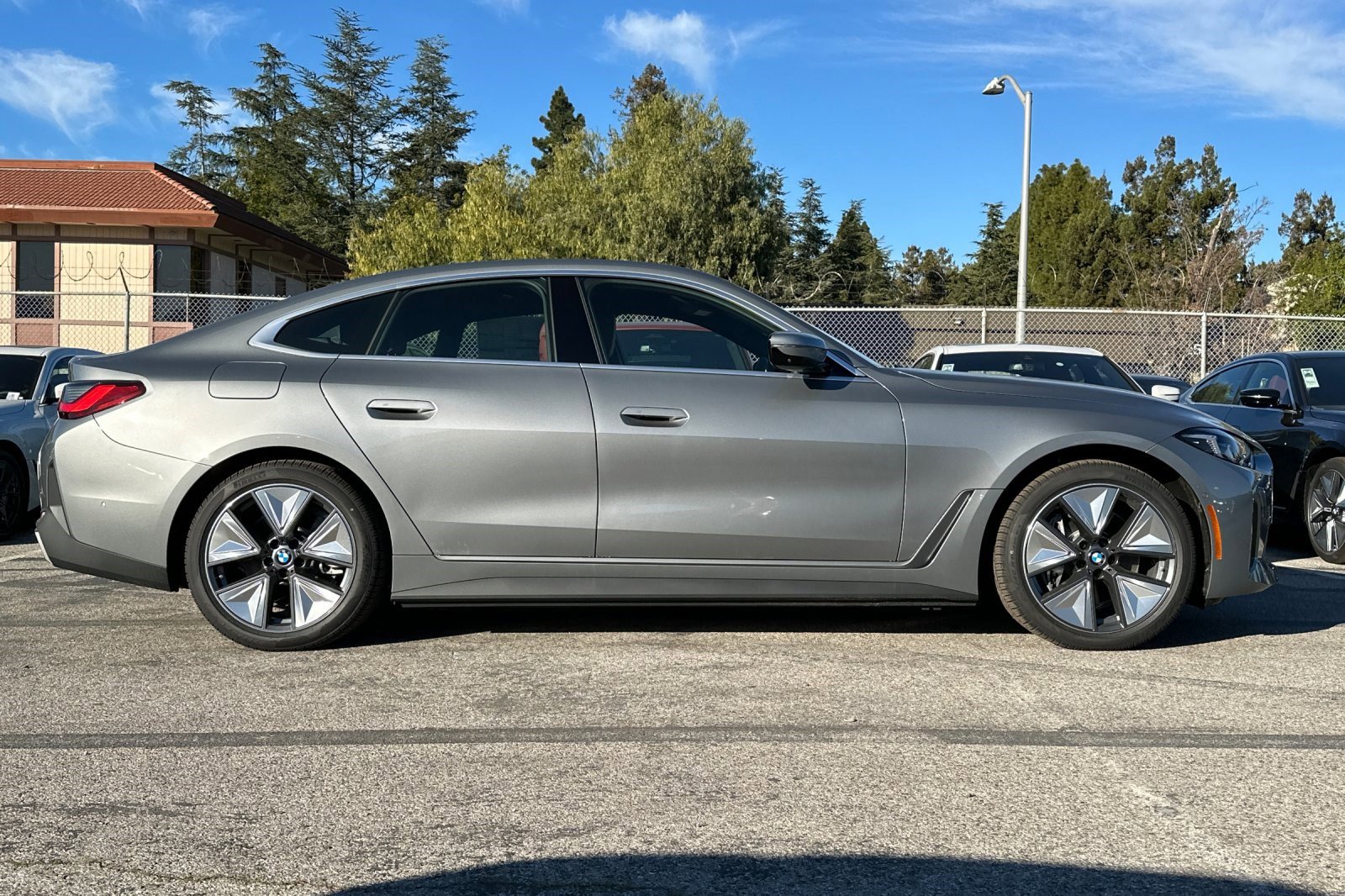 2025 Bmw i4 eDrive40 photo 4