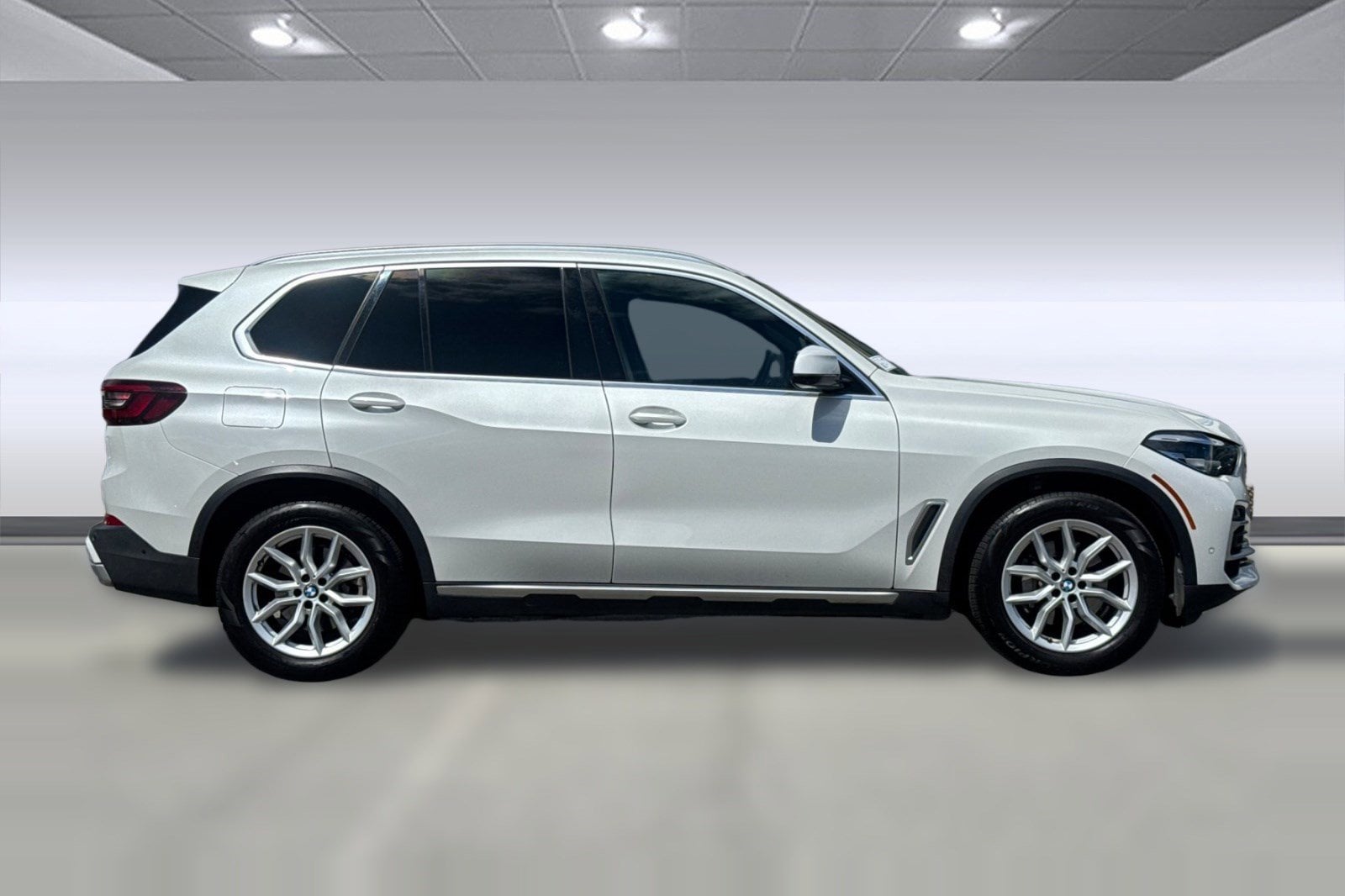 2021 BMW X5 xDrive40i photo 3