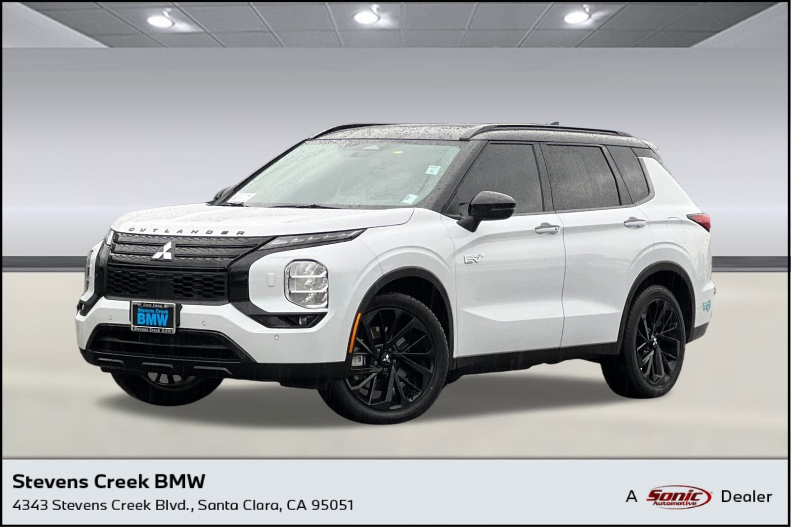 2025 Mitsubishi Outlander SEL Black Edition's photo