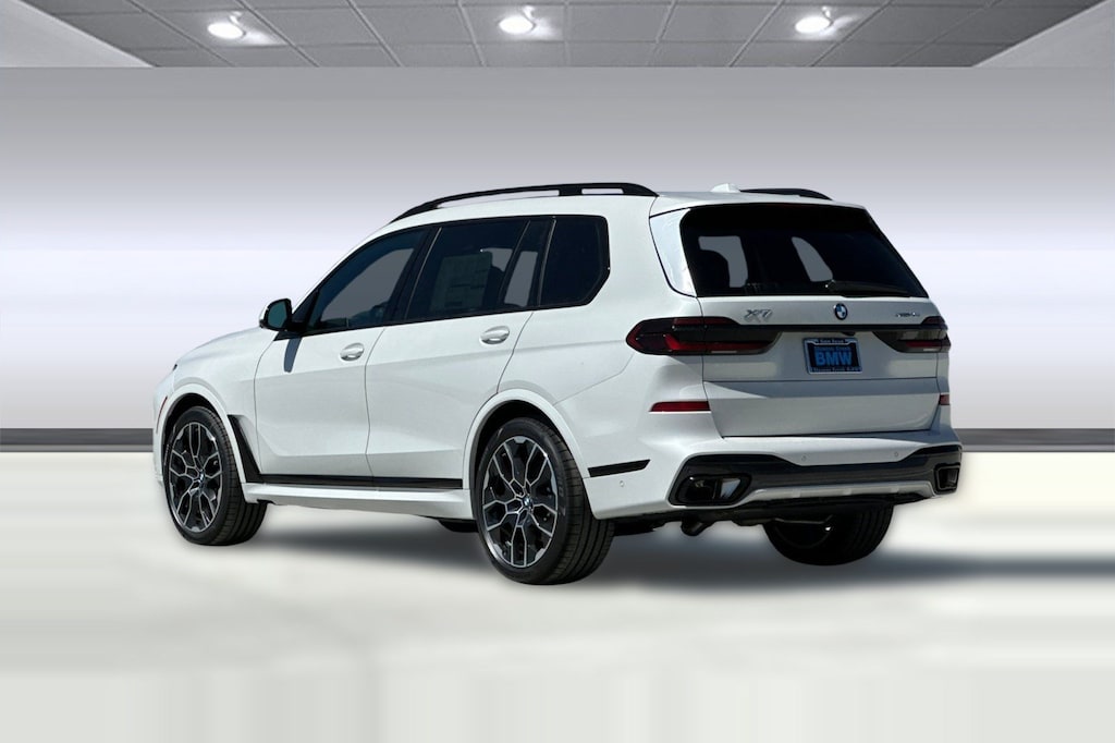 New 2027 BMW X7 xDrive40i SUV