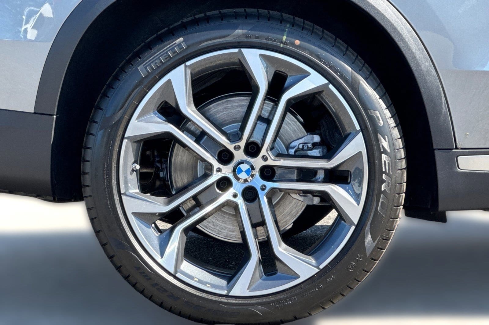 2026 BMW X5 40i - Photo 11