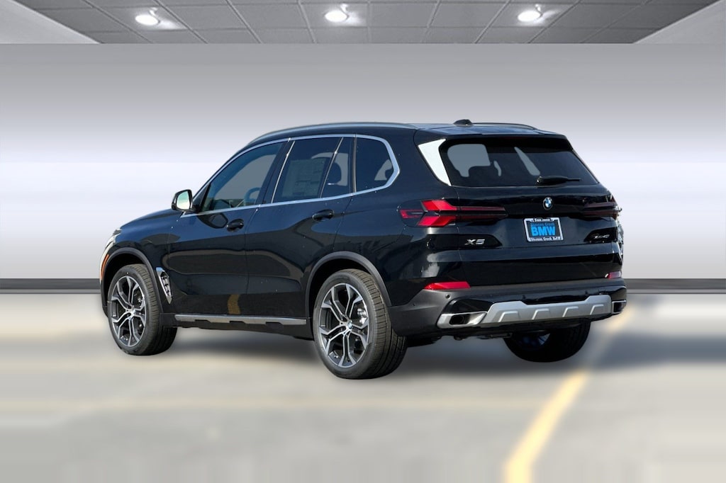 New 2026 BMW X5 xDrive40i SUV