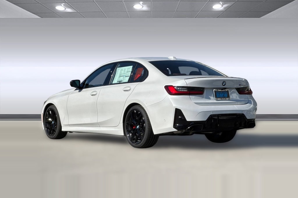 New 2026 BMW 3 Series Sedan