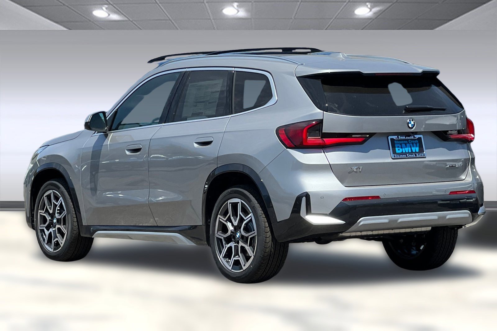 2025 Bmw X1 XDrive28i photo 3