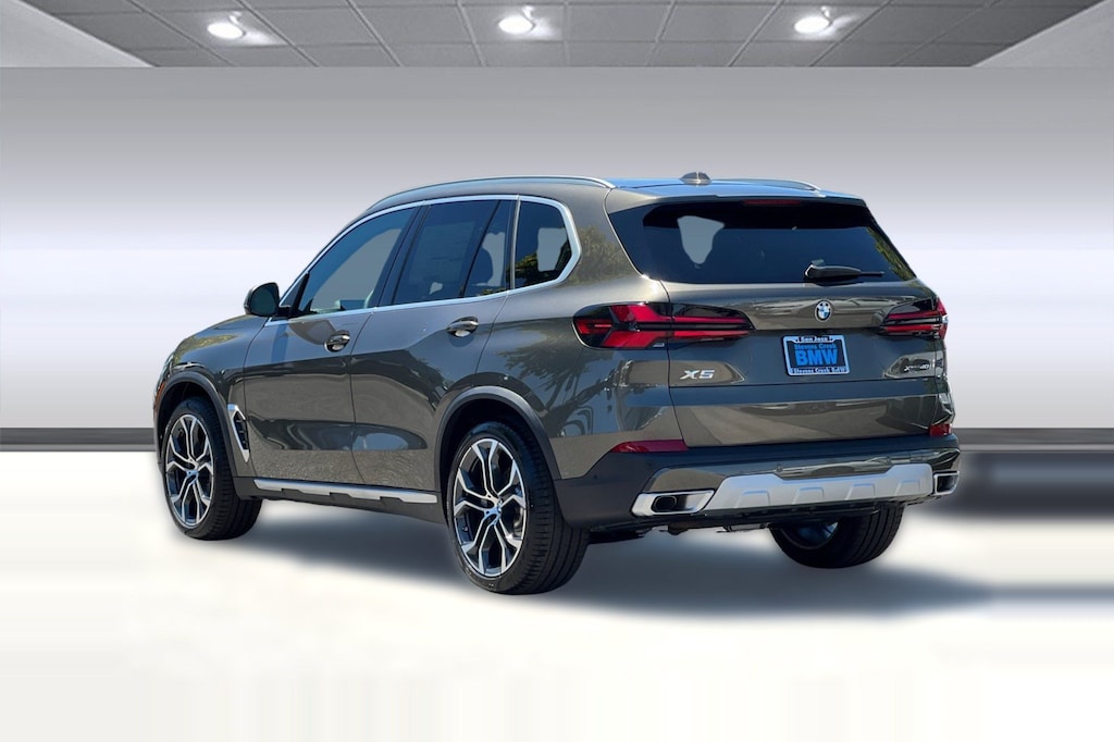 New 2026 BMW X5 xDrive40i SUV