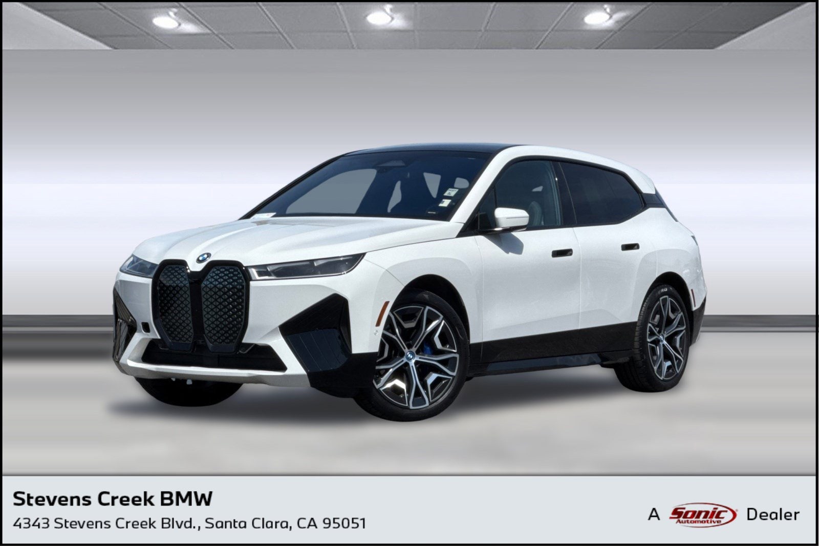 2023 BMW iX xDrive50's photo