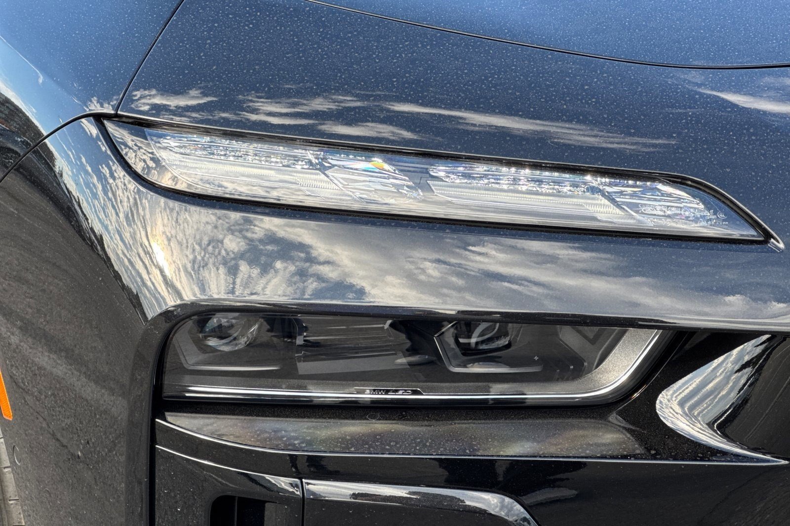 2026 BMW 7 Series 750e - Photo 10