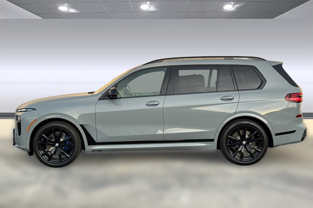 New 2026 BMW X7 M60i SUV