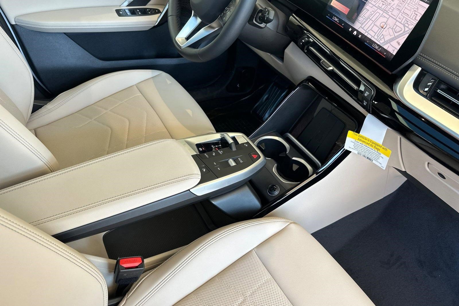 2025 BMW X1 28i - Photo 27