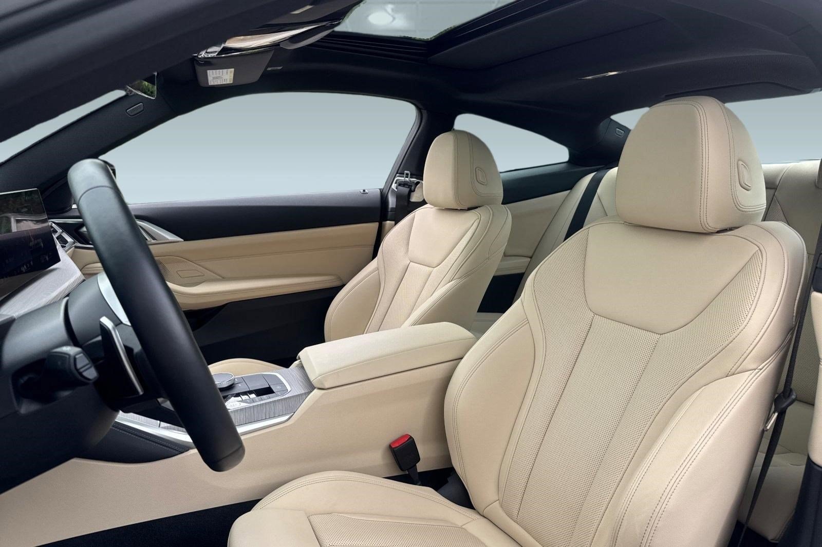 2025 BMW 4 Series 430i - Photo 19