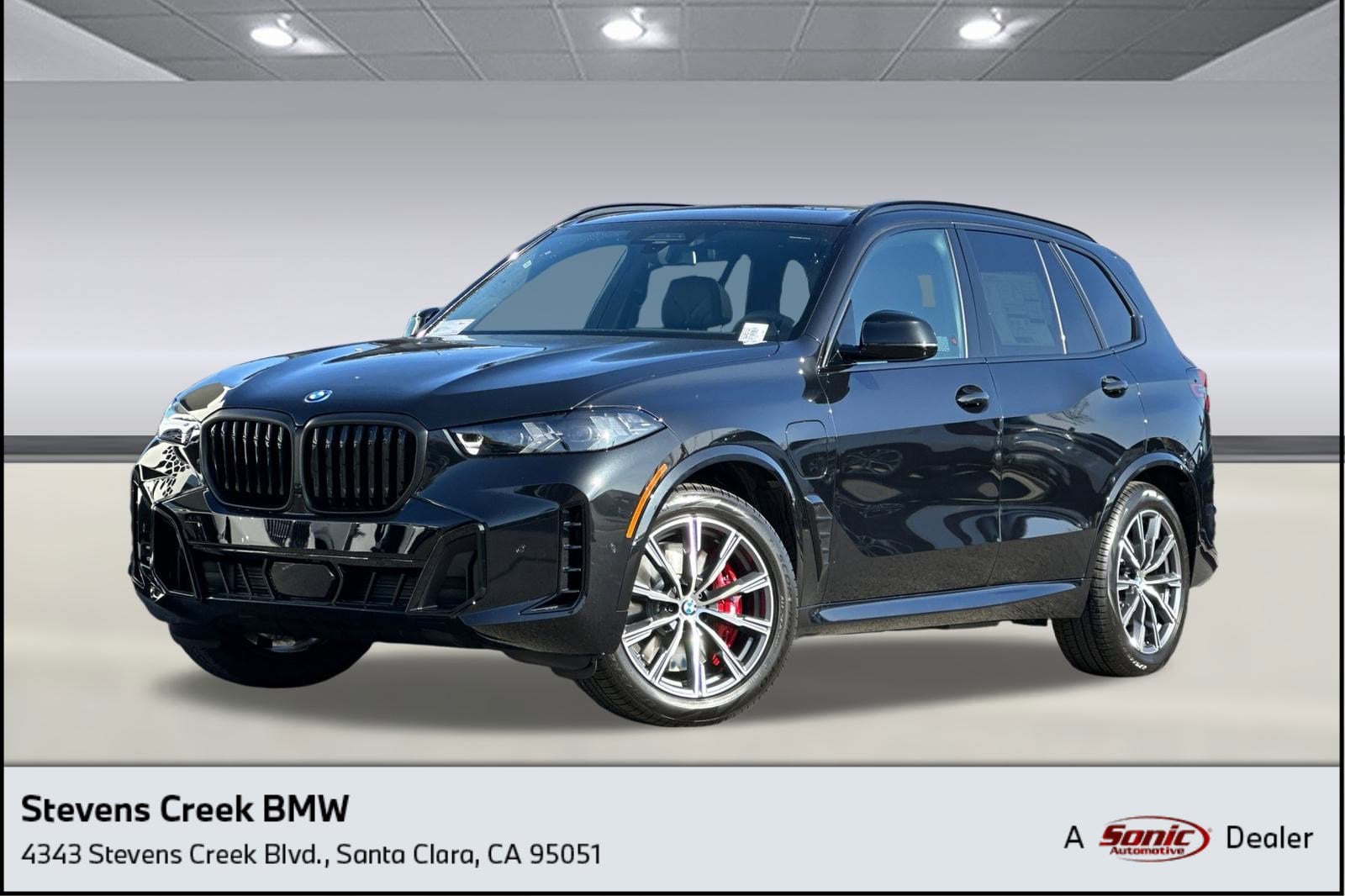 2026 BMW X5 50e's photo