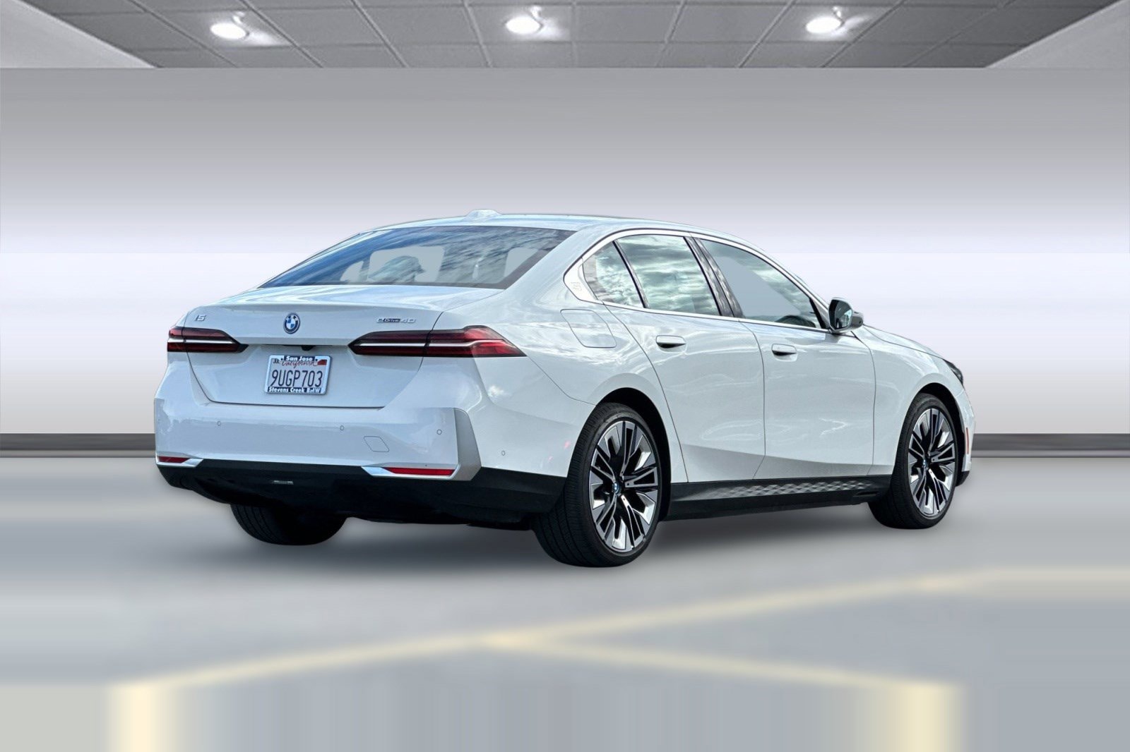 2025 BMW i5 40 - Photo 9