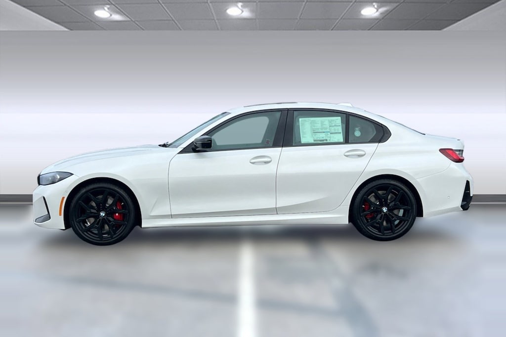 New 2026 BMW 330i NA Sedan