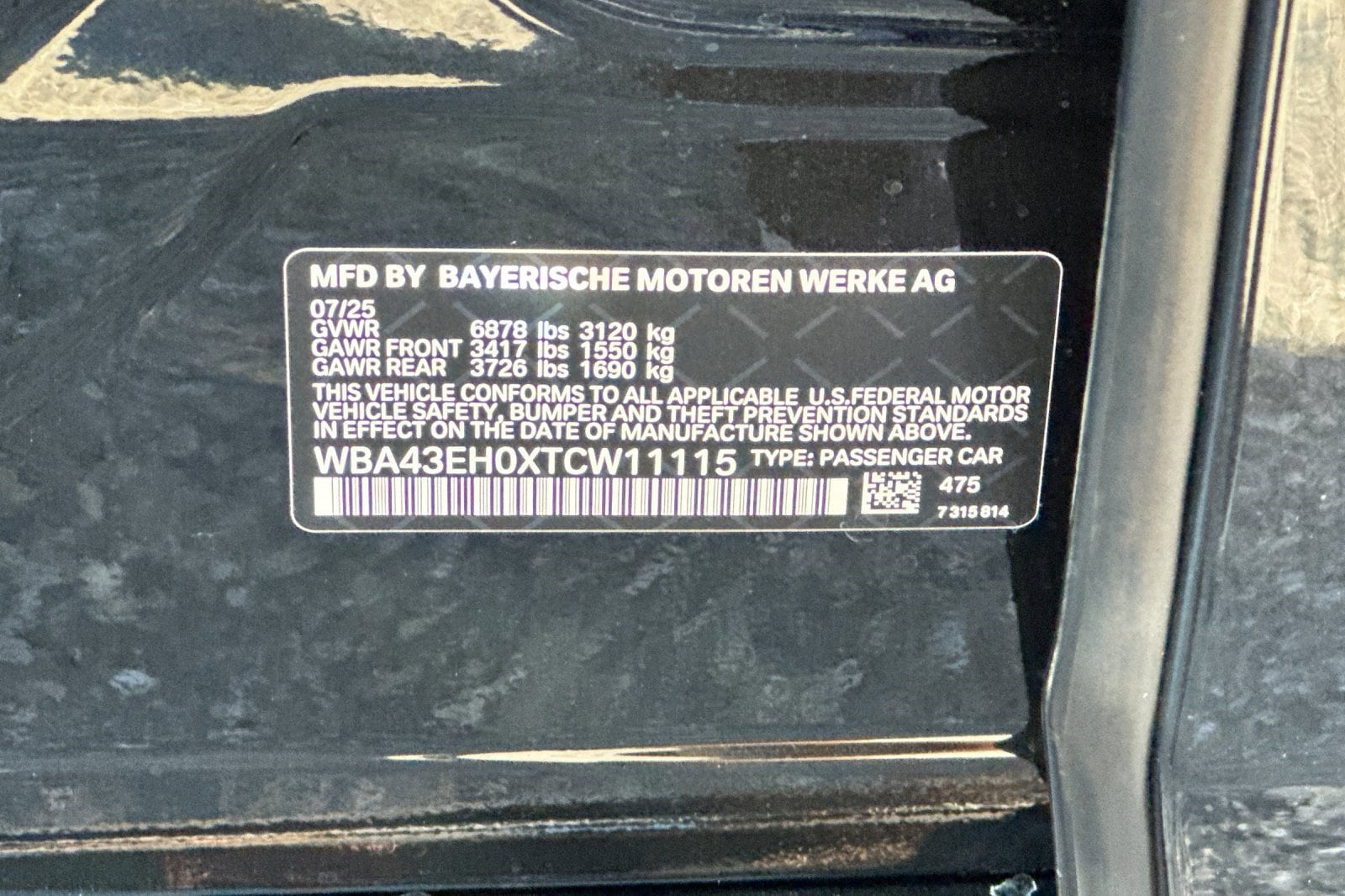 2026 BMW 7 Series 750e - Photo 20