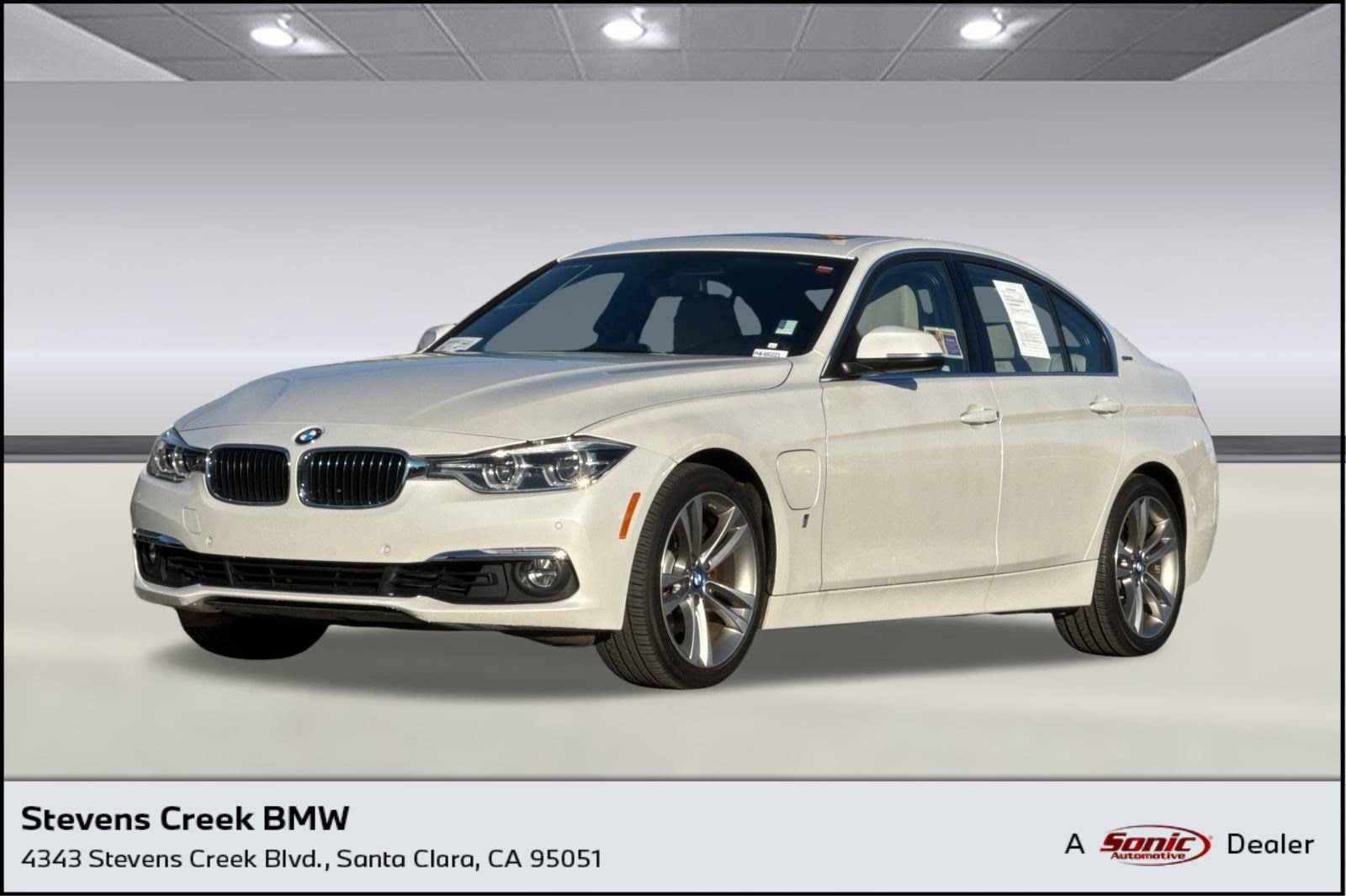 2017 BMW 3 Series 330e