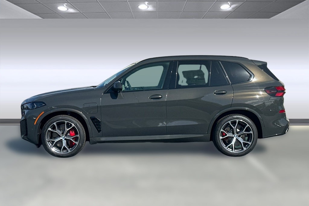 New 2026 BMW X5 PHEV xDrive50e SUV