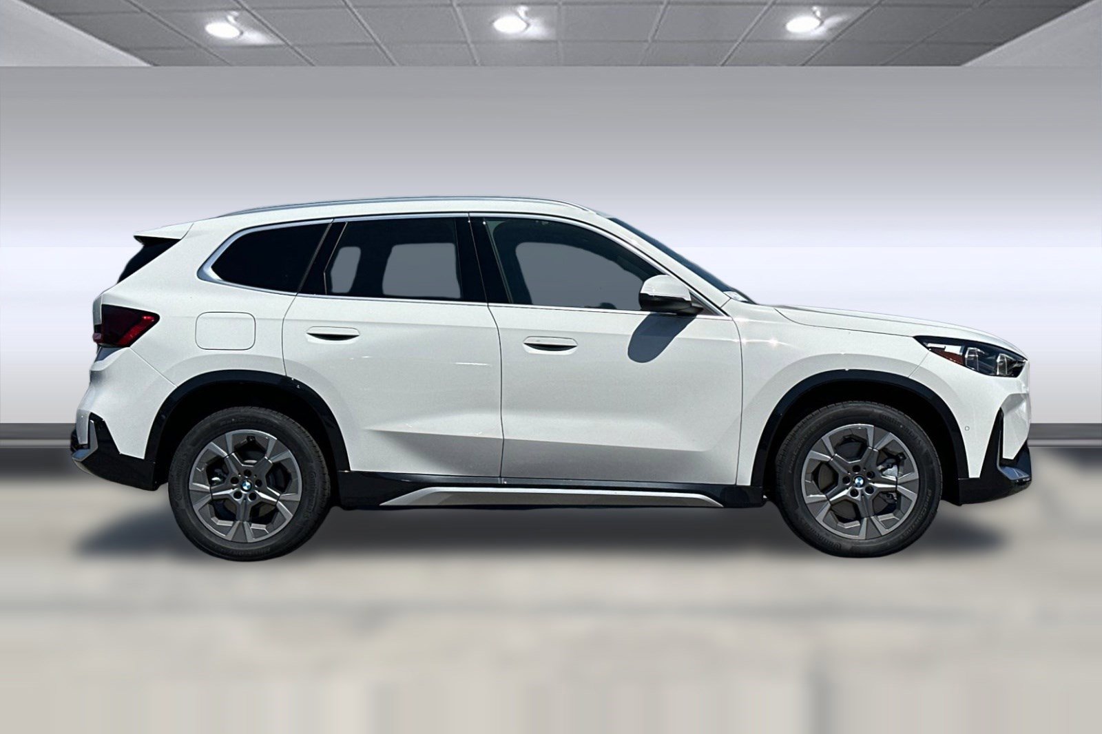 2025 BMW X1 28i - Photo 7
