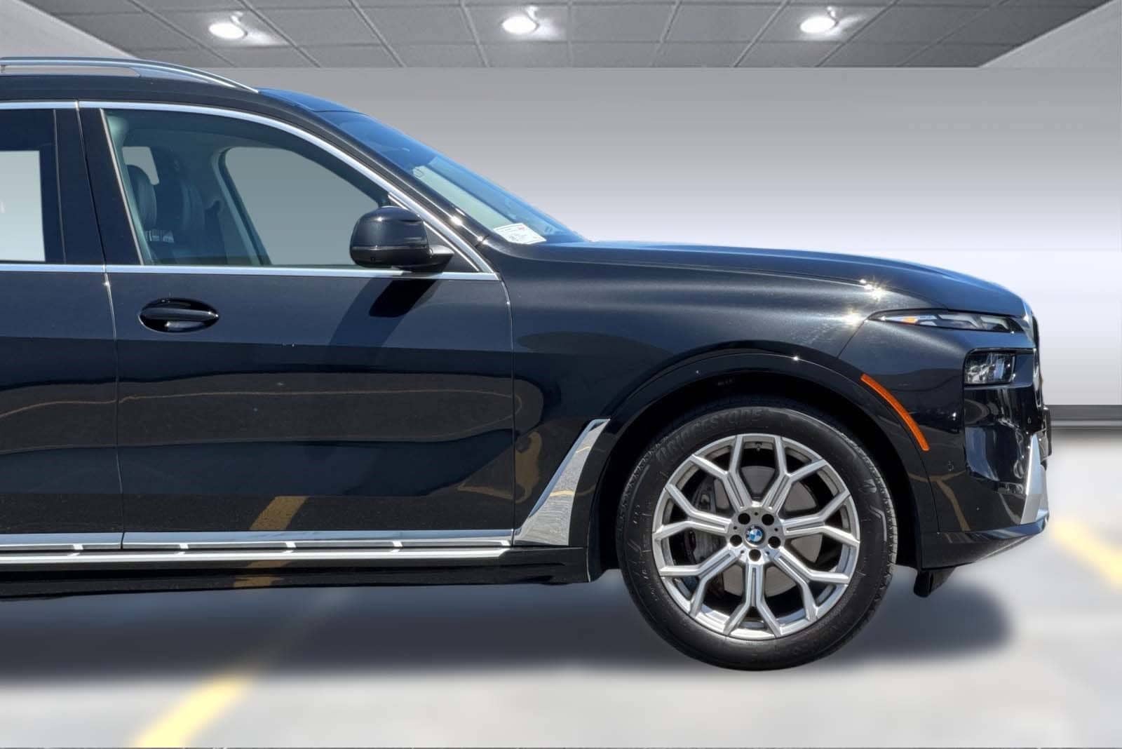 2025 BMW X7 40i - Photo 35