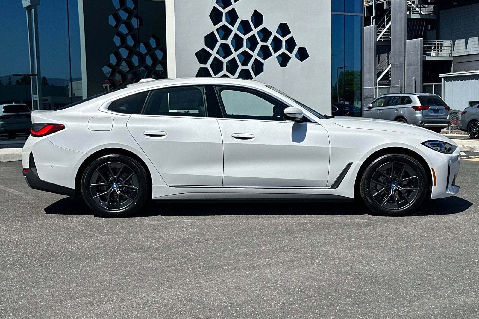 2024 Bmw i4 eDrive40 photo 4