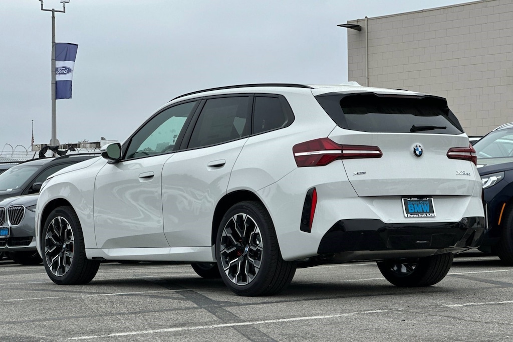 New 2026 BMW X3 30 xDrive SUV