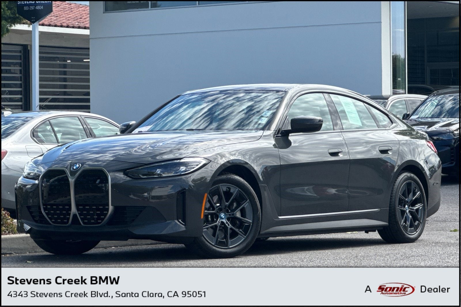2023 BMW i4 eDrive35's photo