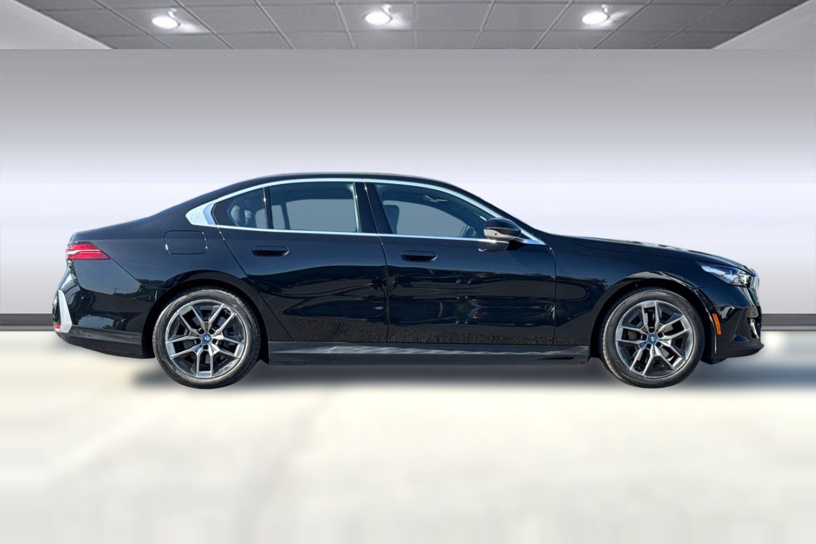 2024 BMW i5 eDrive40 photo 6