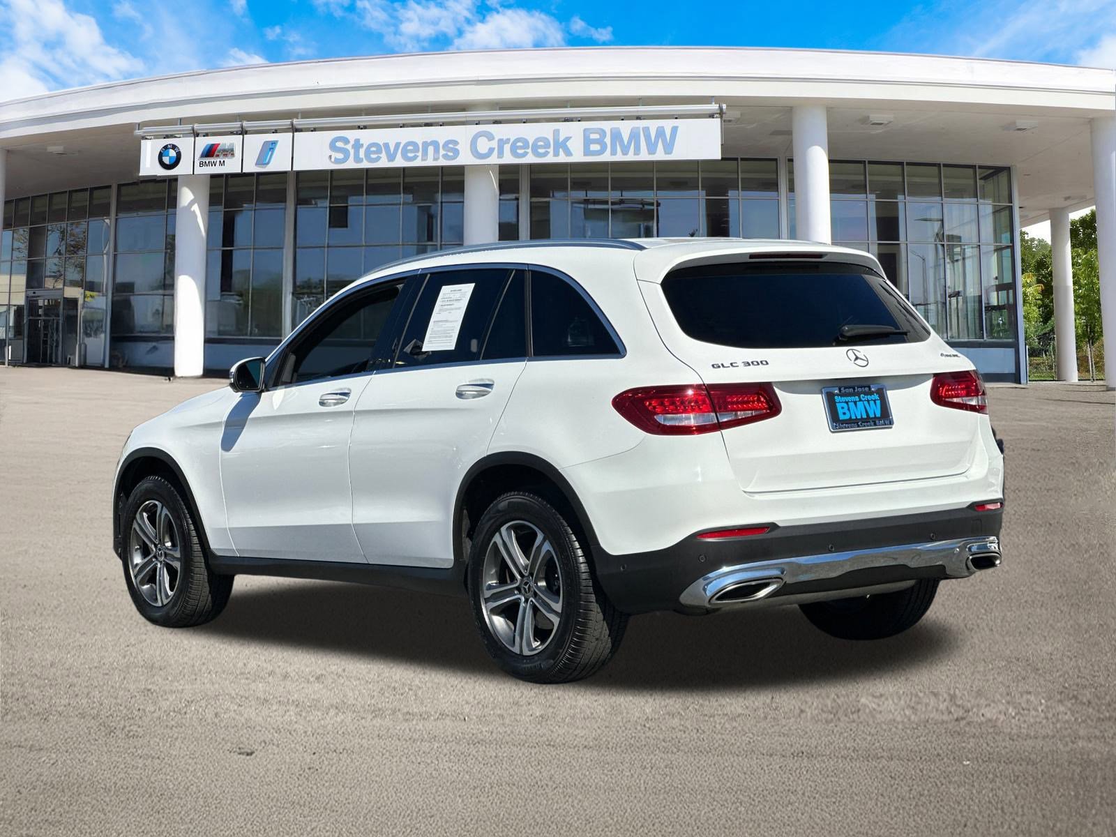2019 Mercedes Benz GLC 300 4MATIC photo 4
