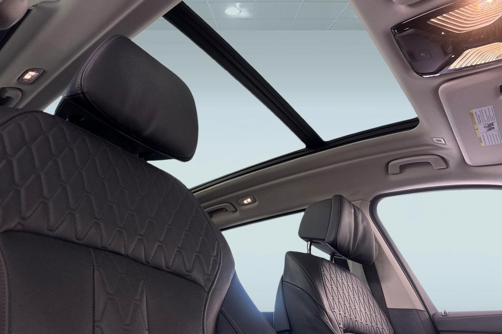 2025 BMW X7 40i - Photo 14