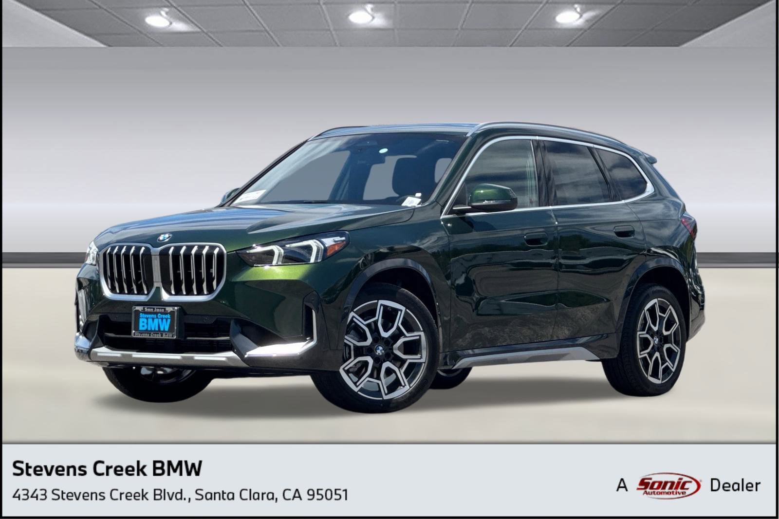 2025 BMW X1 28i's photo