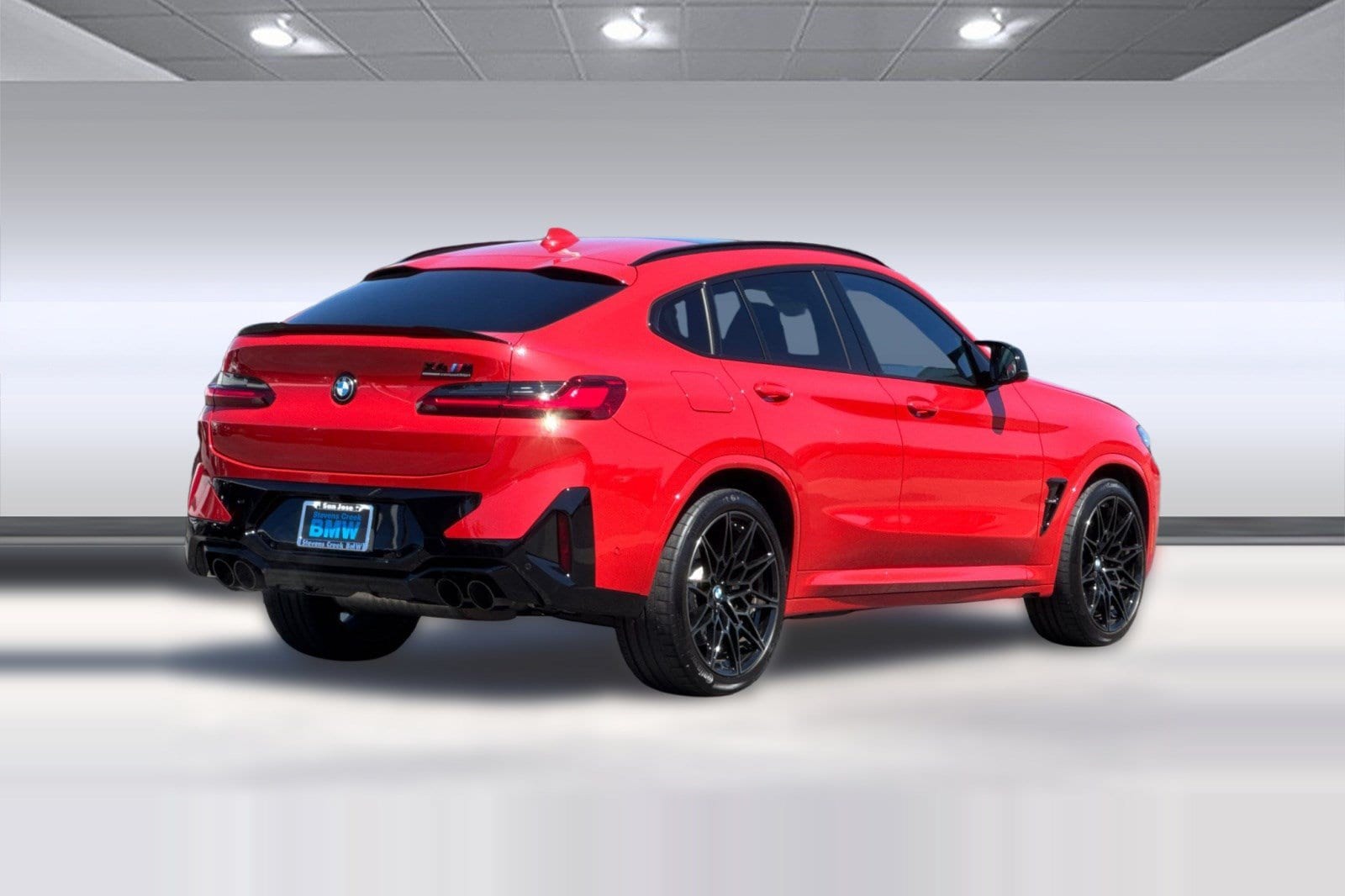 X4 M SUV