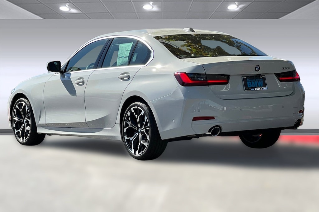 New 2026 BMW 330i NA Sedan