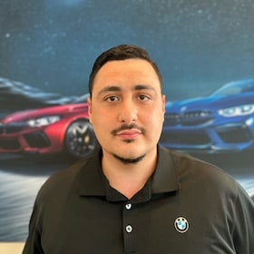 Staff member Erick Cajundias from ID_5a53db99e5ba