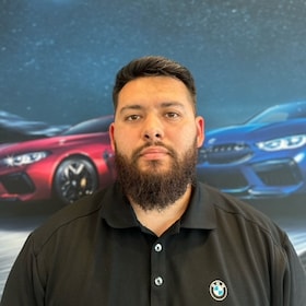 Staff member Santiago Florez from ID_5a53db99e5ba