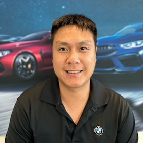 Staff member Vy Le from ID_5a53db99e5ba