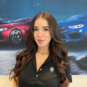 Staff member Cynthia Diaz from ID_5a53db99e5ba