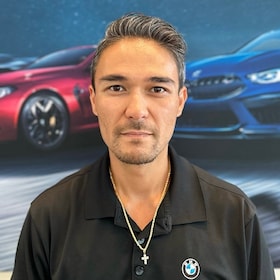 Staff member Chris Stevens from ID_5a53db99e5ba