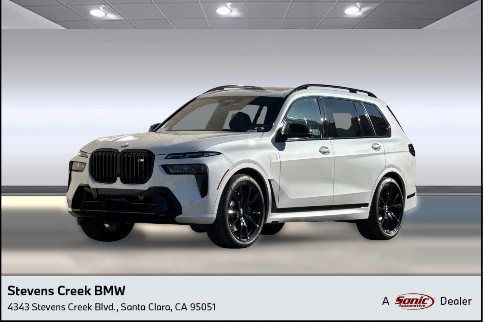 2026 BMW X7 M60i's photo