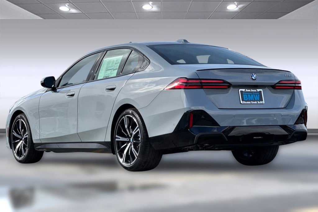 New 2026 BMW 530i Sedan