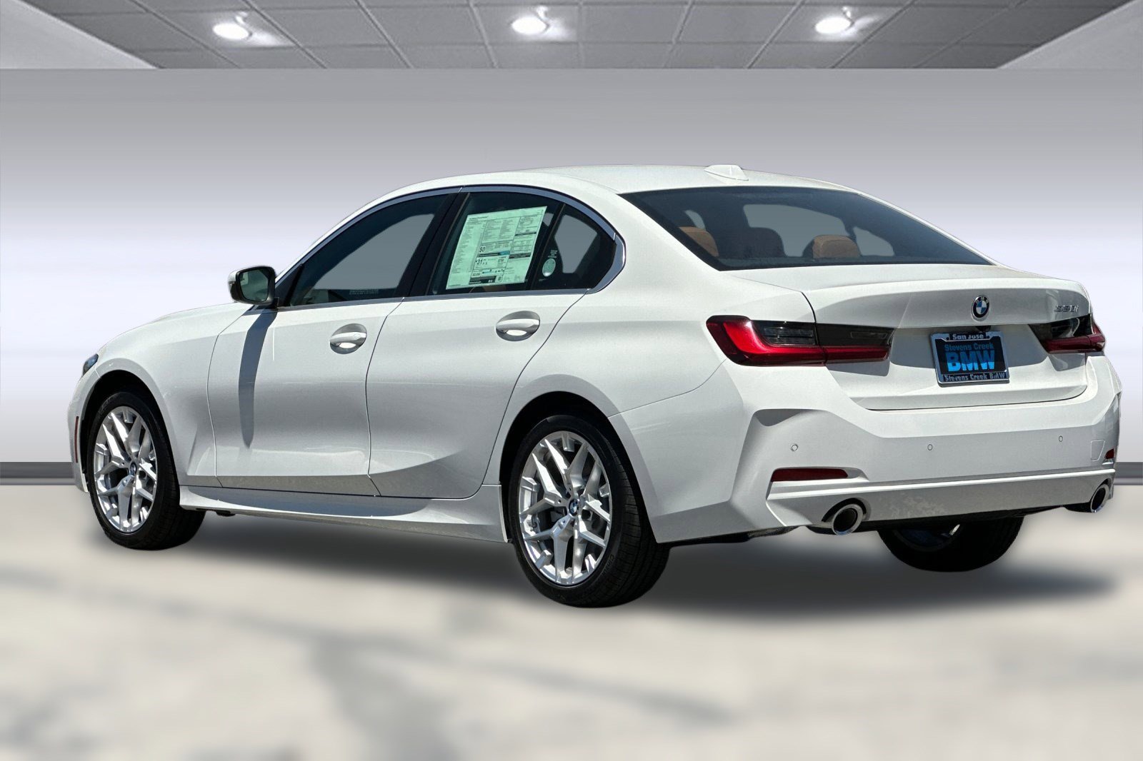 2025 Bmw 330i photo 3