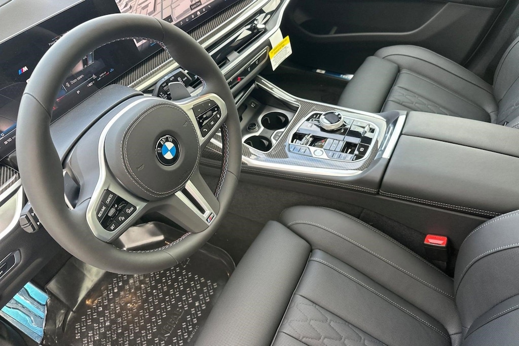 New 2026 BMW X7 M60i SUV