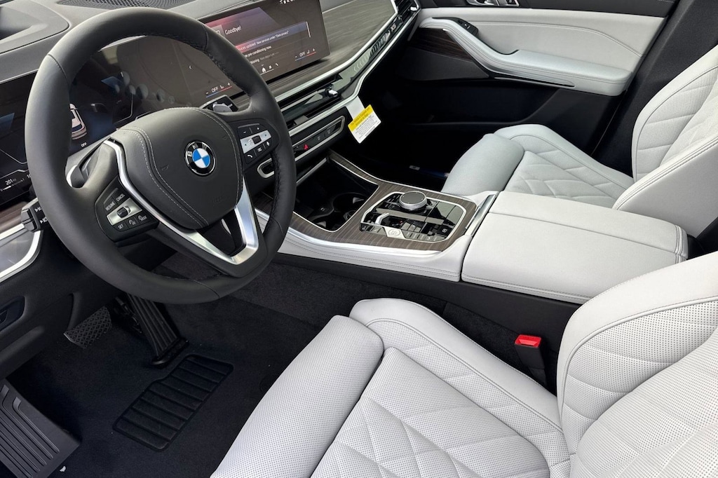 New 2026 BMW X5 xDrive40i SUV